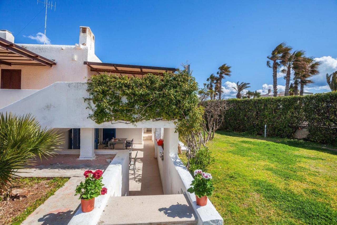 Casalmare Apartments One Step From The Sea Mola di Bari Bagian luar foto